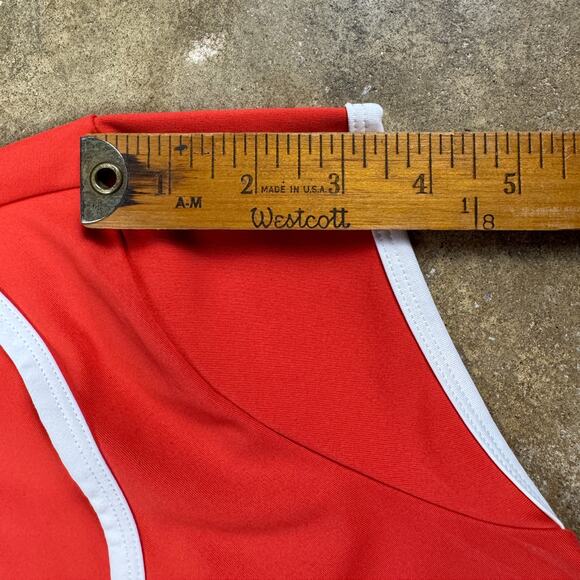 Old Navy Active Powersoft Crop Top Women’s Small Red White Trim V-Neck Go-Dry - Picture 8 of 8